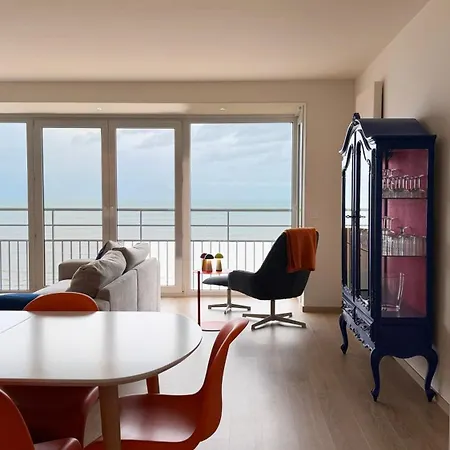 Luxury Seafront In 6 Guests Apartamento